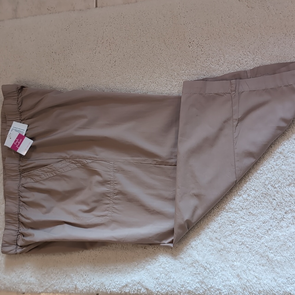 Fresh Produce Tan Capris
